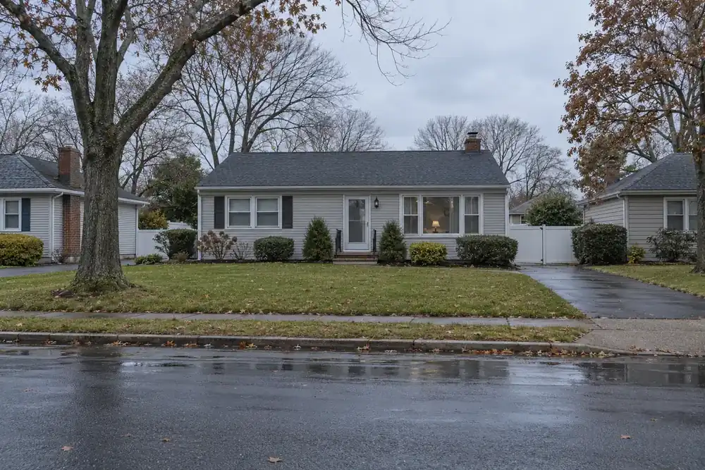 Illustration of a typical residential street in the Brentwood, NY area